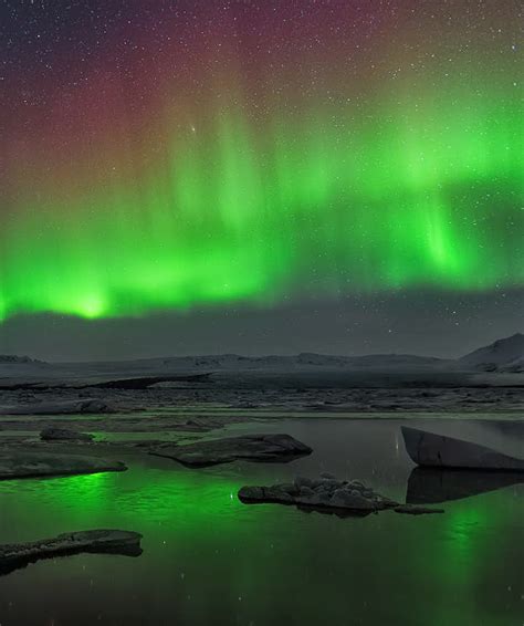 Northern Lights at Jokulsarlon Glacier Lagoon | Guide to ...