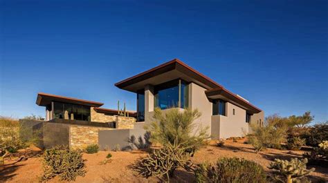 Fascinating modern desert home melds into the Sonoran landscape | Modern desert home, Desert ...