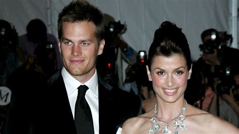 Tom Brady reunites with ex Bridget Moynahan in photo with son amid ...