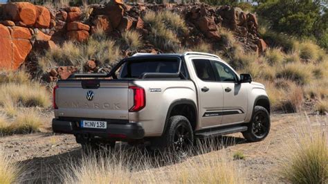 New 2023 VW Amarok Breaks Cover - Loaded 4X4