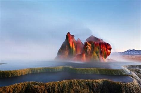 10 Incredible Natural Wonders Around The World | Funzug.com