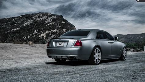 Rolls-Royce Ghost modified by Vorsteiner | CarSession