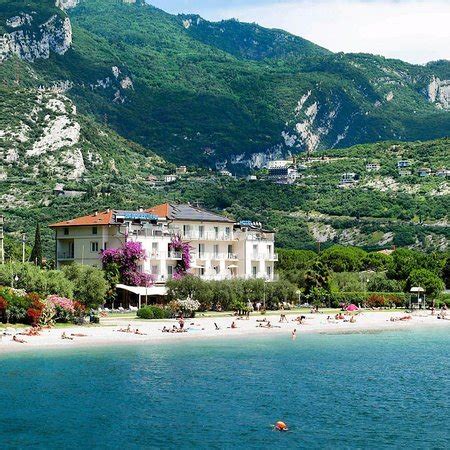 HOTEL BAIA AZZURRA - Prices & Reviews (Torbole, Italy) - Tripadvisor