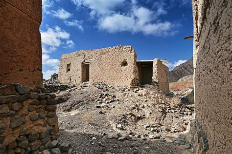 Yesterday's Homes – a gallery of images of Omani dwellings of the past ...