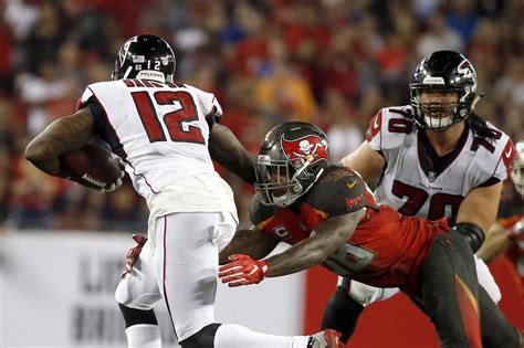 Falcons vs. Buccaneers: Score predictions for Week 6’s divisional tilt