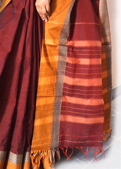 Elegant Narayanpet Maroon Cotton Saree