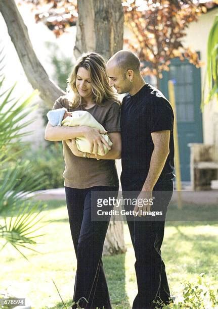 59 Jaden Gil Agassi Photos & High Res Pictures - Getty Images