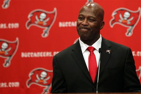 Lovie Smith the right man at the right time for the Buccaneers ...