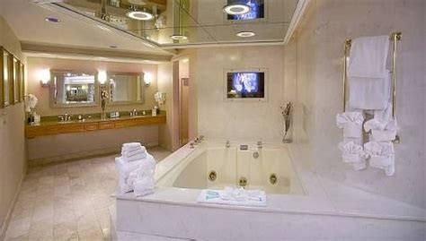 Hotels With Jacuzzi In Room Washington Dc - bestroom.one