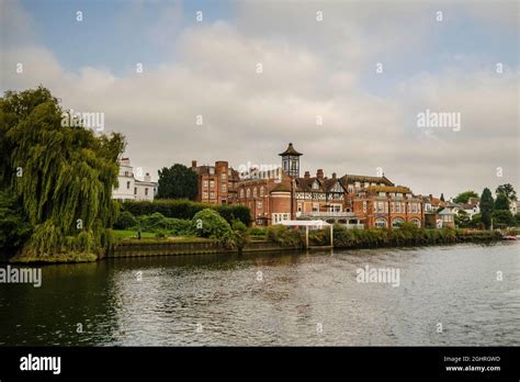 Radnor House Twickenham Stock Photo - Alamy