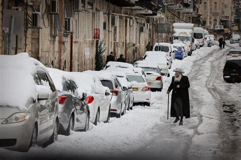 Snow blankets Jerusalem, transforming city into winter wonderland | The ...