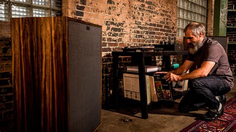 The Klipsch Cornwall III Speaker Review by Steve Huff | Steve Huff Hi-Fi and Photo