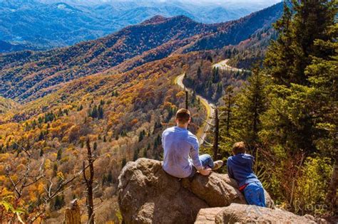 Hiking trails in the Blue Ridge - Our top 10 family favorites | Hiking trails, Blue ridge ...