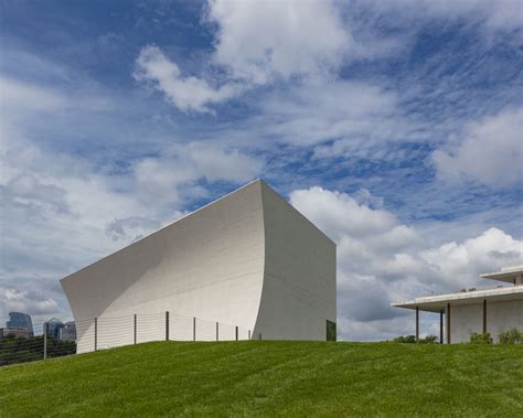 The REACH, the John F Kennedy Center for the Performing Arts - Greenroofs.com