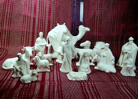 Handmade Ceramic Nativity Set / Unpainted Bisque / Bisqueware - Etsy | Christmas scene, Ceramic ...