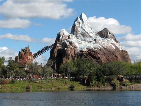 Walt Disney World's Animal Kingdom Mount Everest | Animal kingdom ...