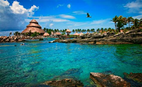 Xcaret - Cancun Paradise Transfer