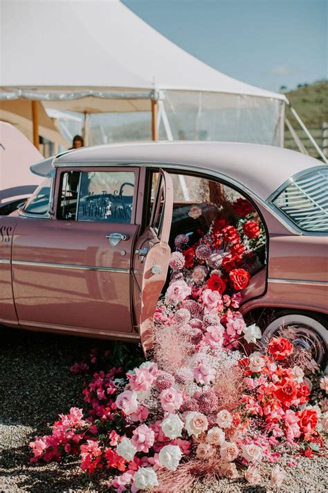 Top 10 Viral and Simple Car Decoration for Wedding