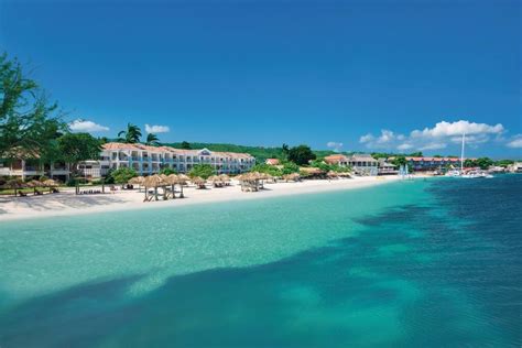 5 Reasons to Visit Montego Bay, Jamaica | Sandals Blog