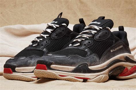 How to Get Balenciaga’s Red Hot Sold-Out Triple S Sneakers – Footwear News