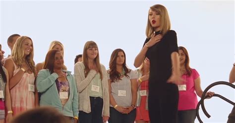 Taylor Swift - Shake It Off Outtakes Video #7 - The Band, The Fans and ...