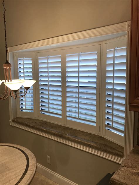 Pin by Elite Decor on Bay Window Blinds & Shades | House blinds, Bay window blinds, Blinds