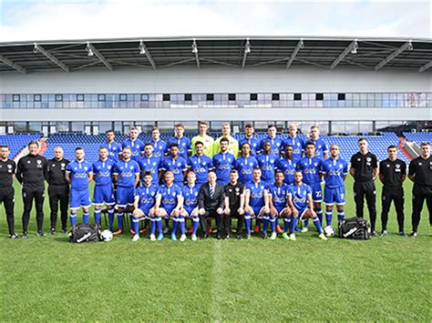 2016/17 Oldham Athletic Team Photo - News - Oldham Athletic