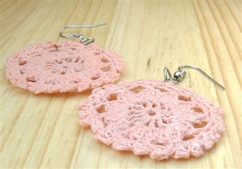 Craft Cove Blog: Blocking and stiffening Crochet Items