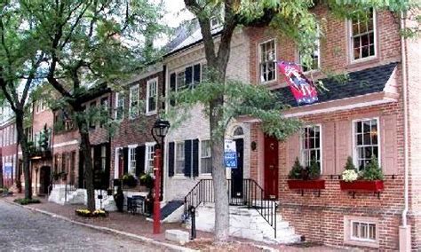 Society Hill is a neighborhood in the Center City section of Philadelphia. The neighborhood ...