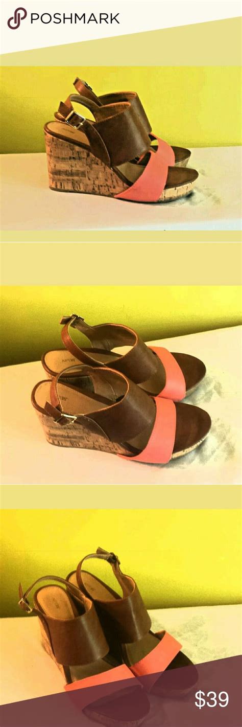 Womens Wedge Heel Shoes Sz 10 Great Pre-Owned Condition. 4 in Sturdy Wedge Heel. Brown and Coral ...