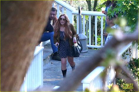 Photo: lindsay lohan released from rehab smiles while leaving 08 ...