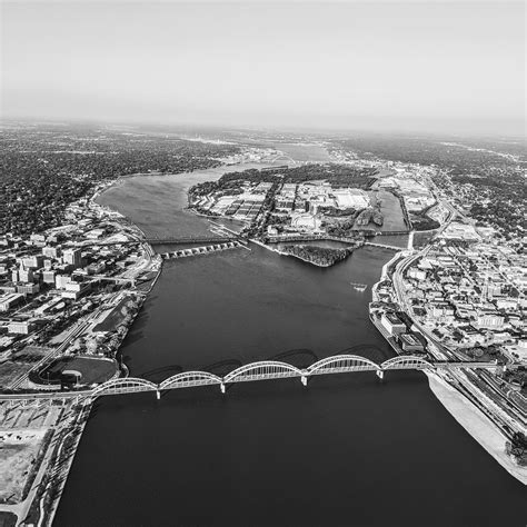 Aerial shot of the quad cities : r/QuadCities