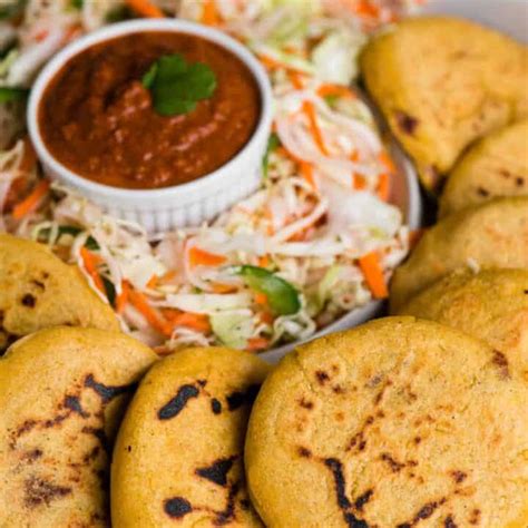 How to Make Pupusas