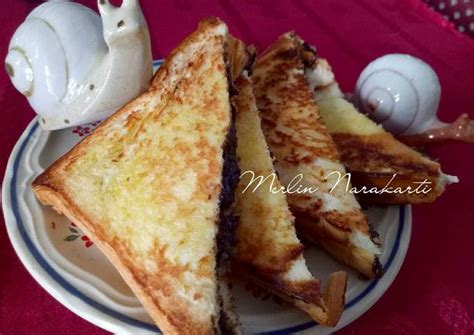 Resep Roti Bakar Khas Bandung oleh Merlin Narakarti - Cookpad