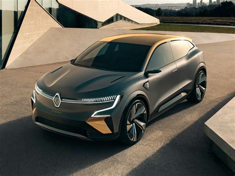 New Renault 5 electric car revealed: price, specs and release date | carwow