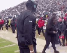 Deion Sanders Happy Dance GIF – Deion Sanders Happy Dance – find og del ...