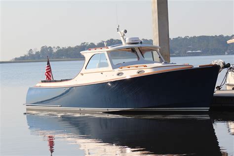 2001 Hinckley Picnic Boat Classic Power Boat For Sale - www.yachtworld.com