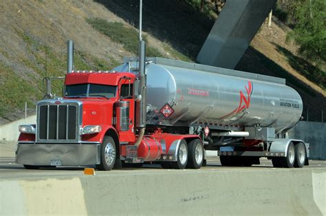 AV FUEL - PETERBILT BIG RIG FUEL TANKER TRUCK (18 WHEELER)… | Flickr