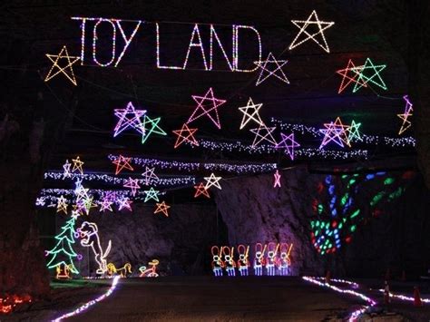 Lights Under Louisville Mega Cavern Should Be on Your Holiday Bucket ...