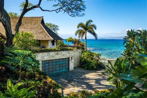 Explore Traditional Balinese-Style Waterfront Living on Maui’s Ahihi ...