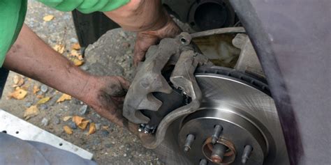 How to Replace Brake Calipers System - Step-By-Step Guideline - Grant New Life