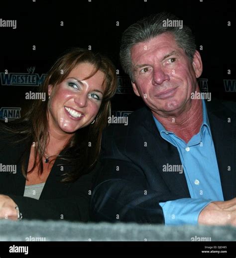 Stephanie mcmahon vince mcmahon hi-res stock photography and images - Alamy