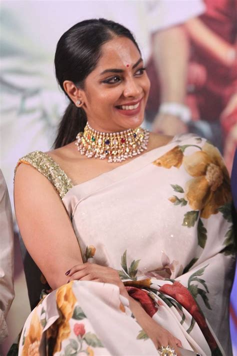 Tamil Actress Sriya Reddy Pics At Event Presents In Saree - Actress Doodles