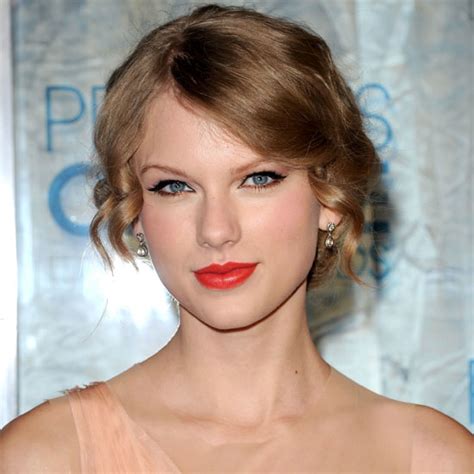 Taylor Swift Makeup looks - makeup Photo (32682697) - Fanpop