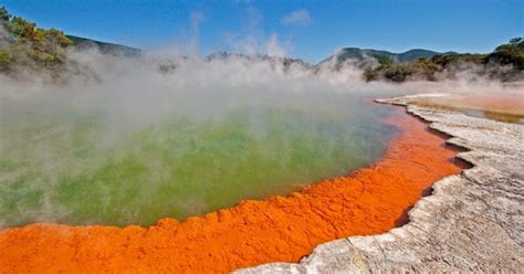 Champagne Pool, New Zealand | Amusing Planet