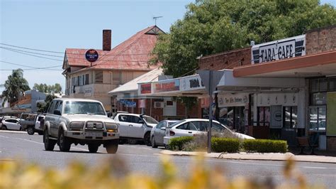 Queensland town of Tara grappling with grief in wake of Train family shooting siege claiming ...