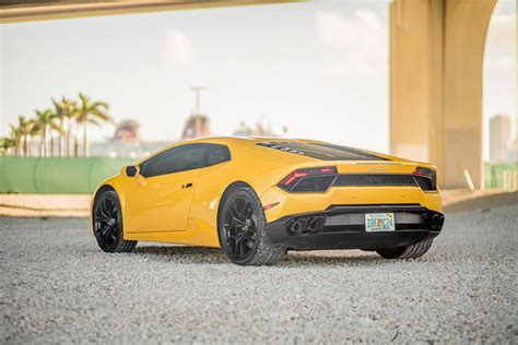 Lamborghini Huracan Yellow Car Rental | West Coast Luxury Rentals