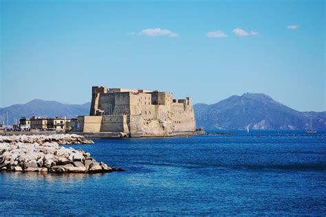 Castel dell Ovo stock image. Image of italy, history - 33774255