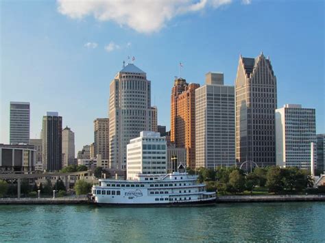 15 Best Things to Do in Downtown Detroit - The Crazy Tourist