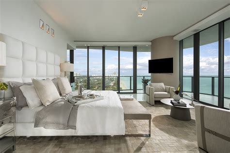 10 Fascinating Mansion Master Bedroom Designs - Top Dreamer